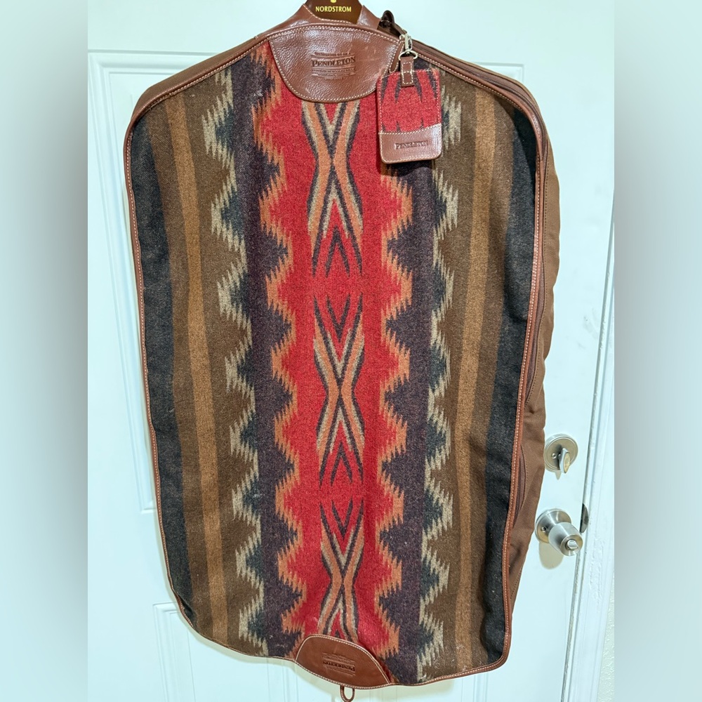 Pendleton woolen mills garment bag